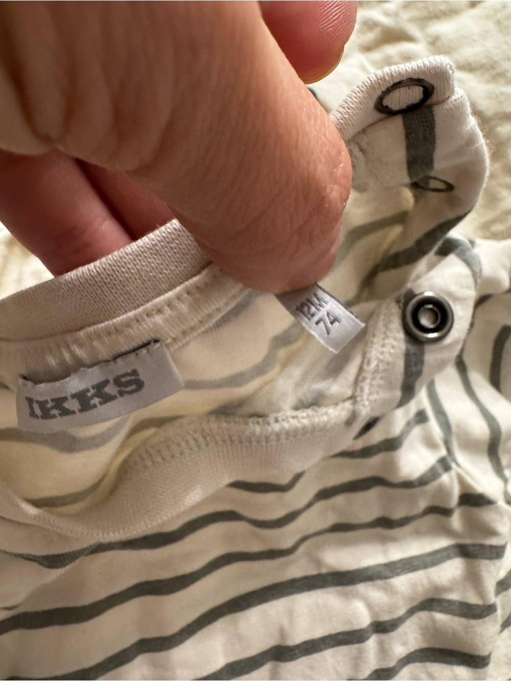 Baby boy bundle 12 months - Picture 3 of 7
